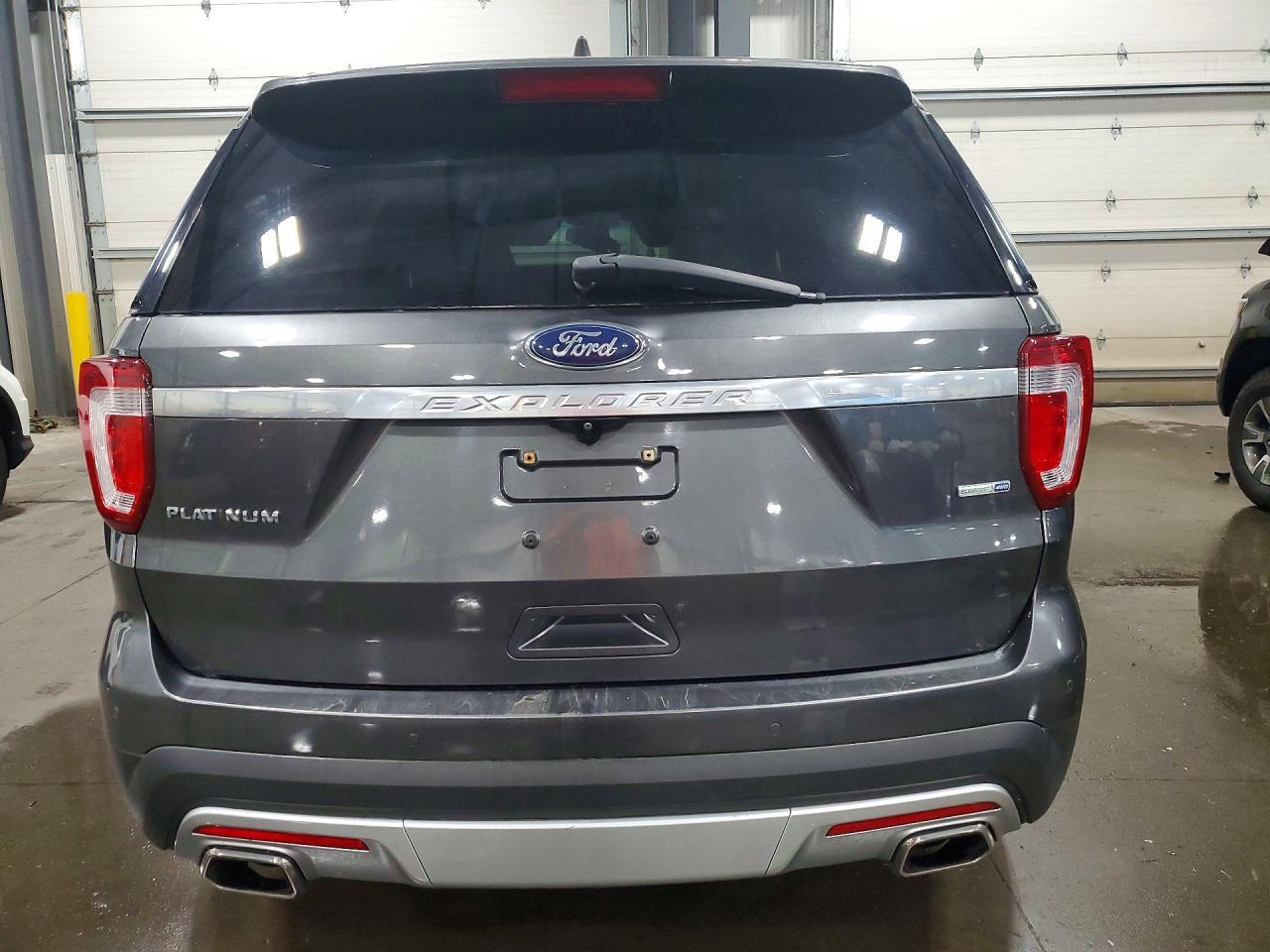 2016 Ford Explorer Platinum - Фото 6