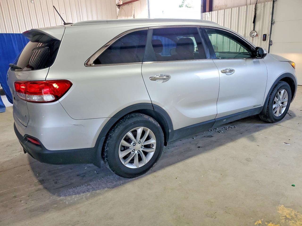 2016 Kia Sorento Lx V6 - Фото 3