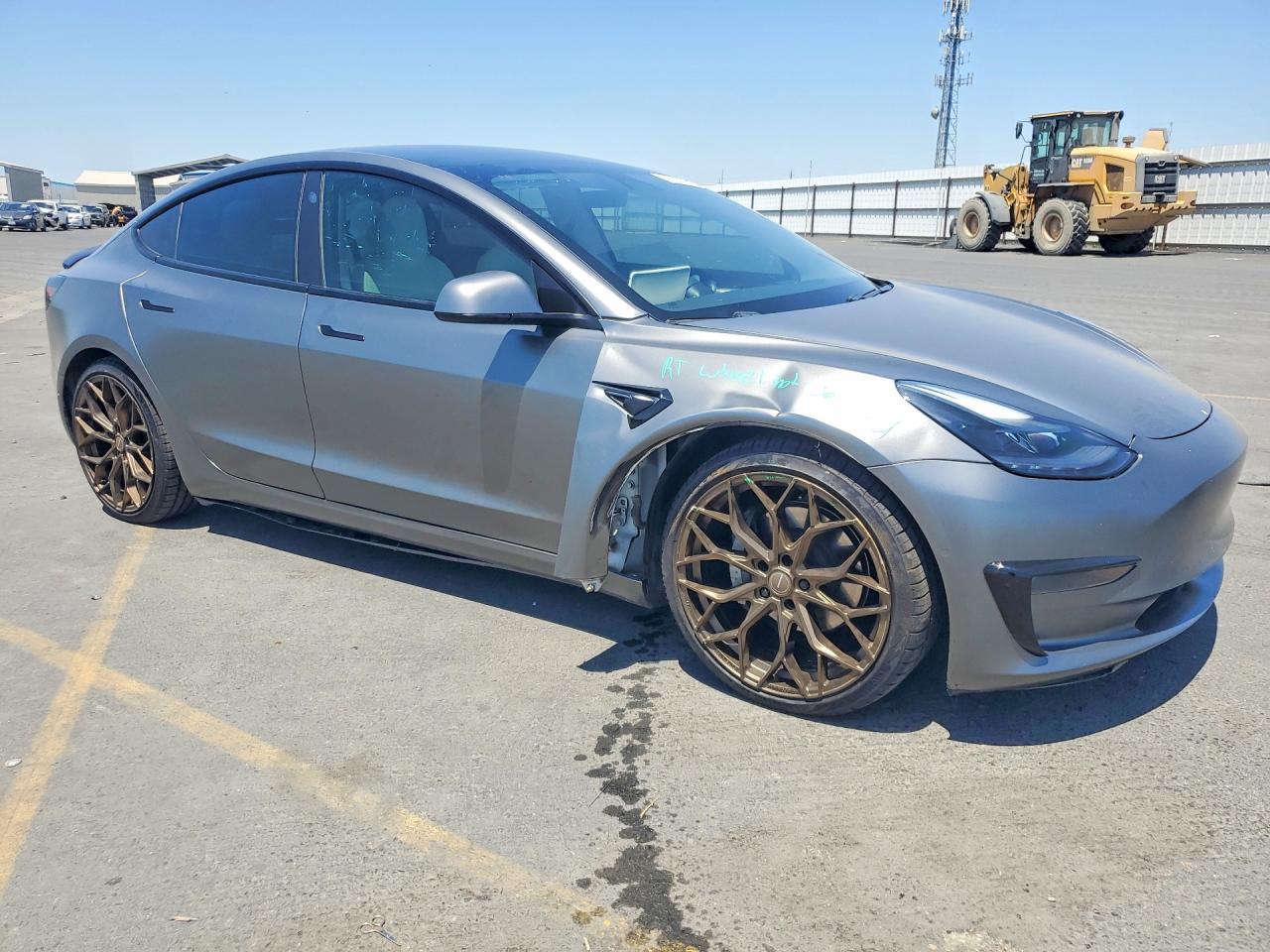 2021 Tesla Model 3 - Фото 4