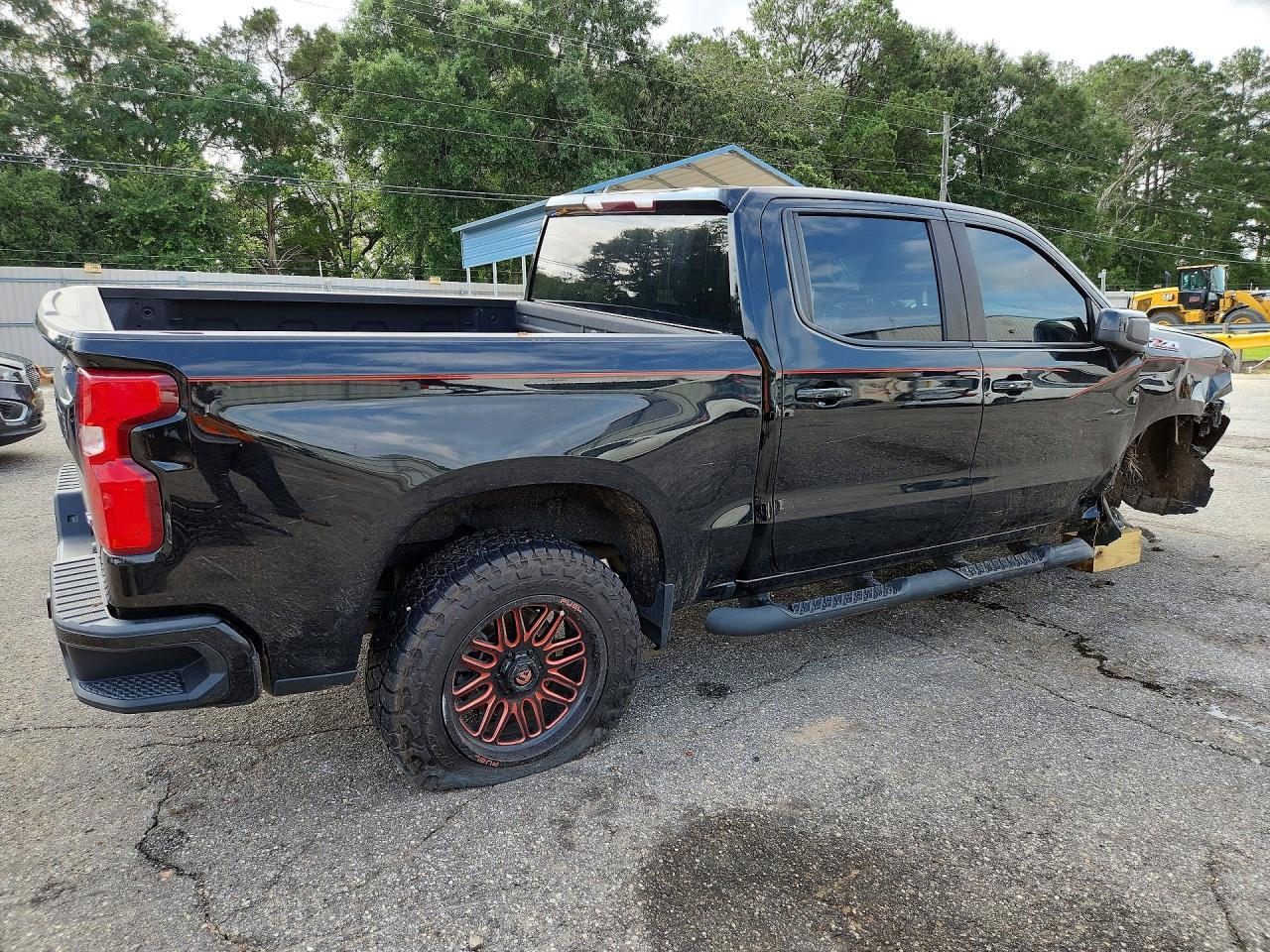 2021 Chevrolet Silverado K1500 Lt T - Image 3