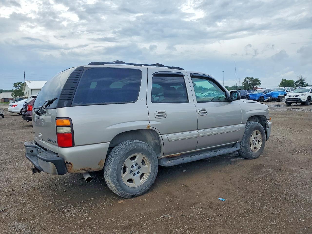 2004 Chevrolet Tahoe K1500 - Фото 3