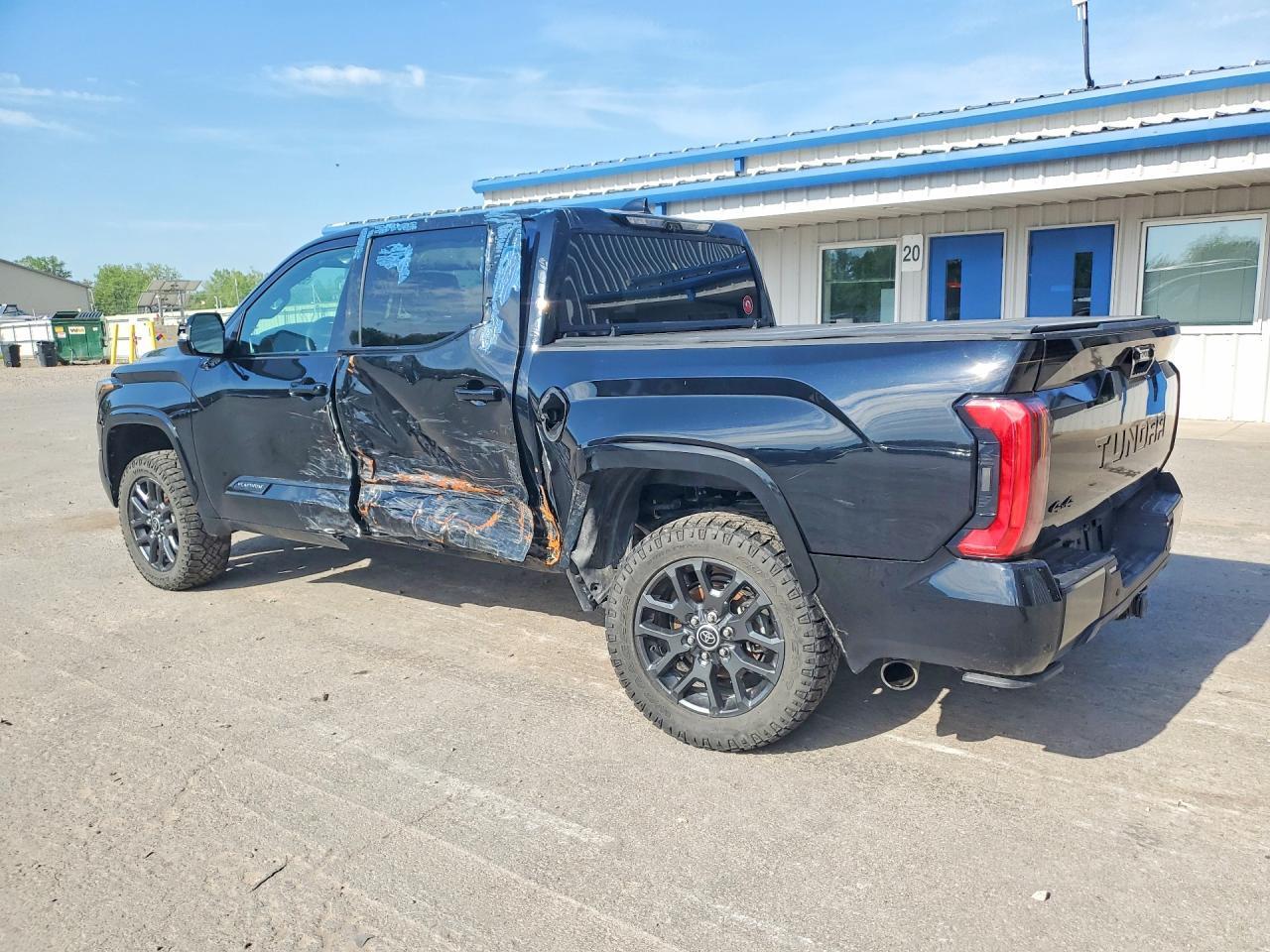 2023 Toyota Tundra Platinum - Image 2