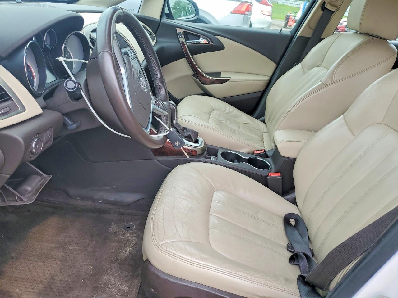 2014 Buick Verano - Image 7