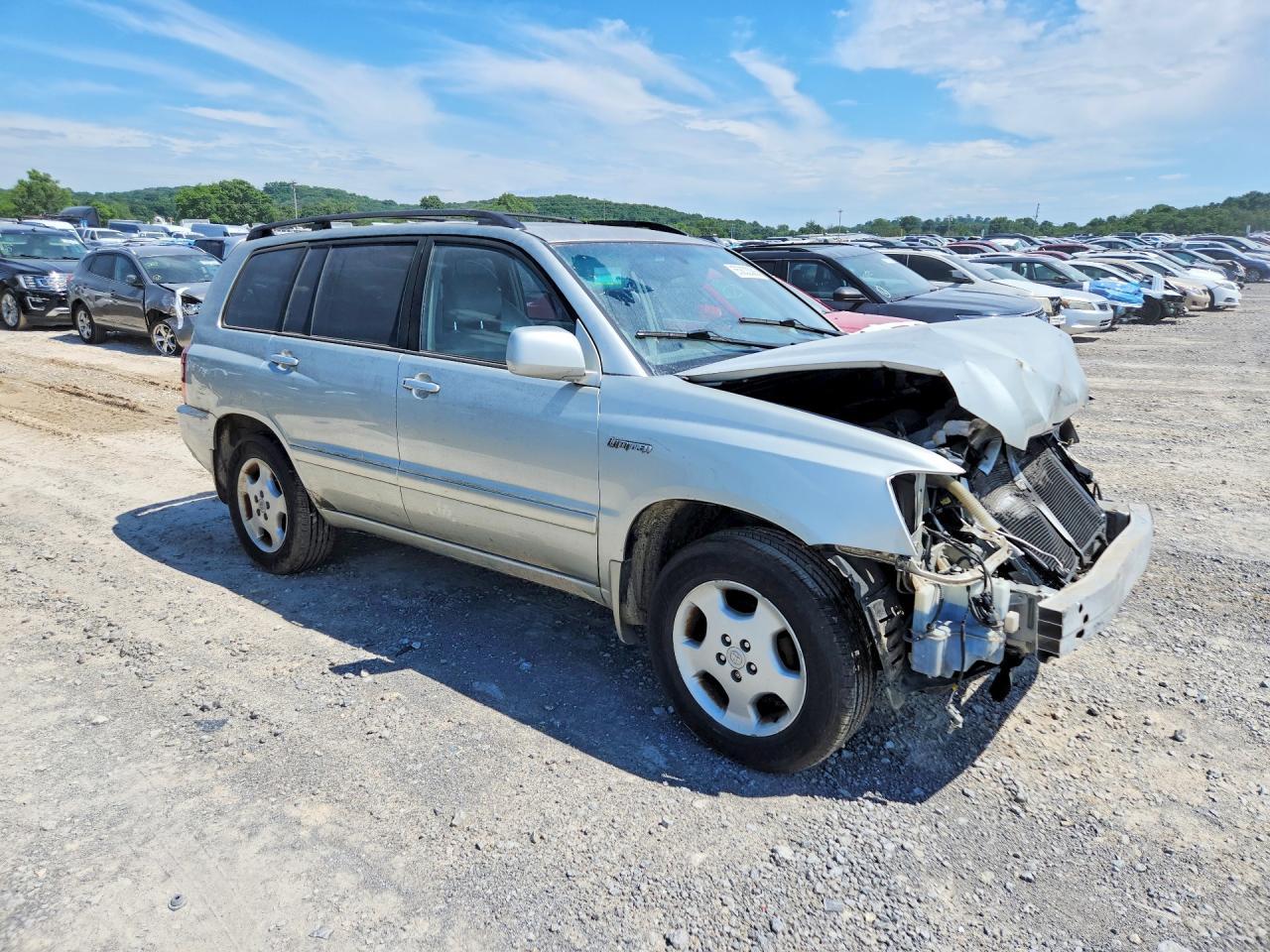 2004 Toyota Highlander Limited - Image 4