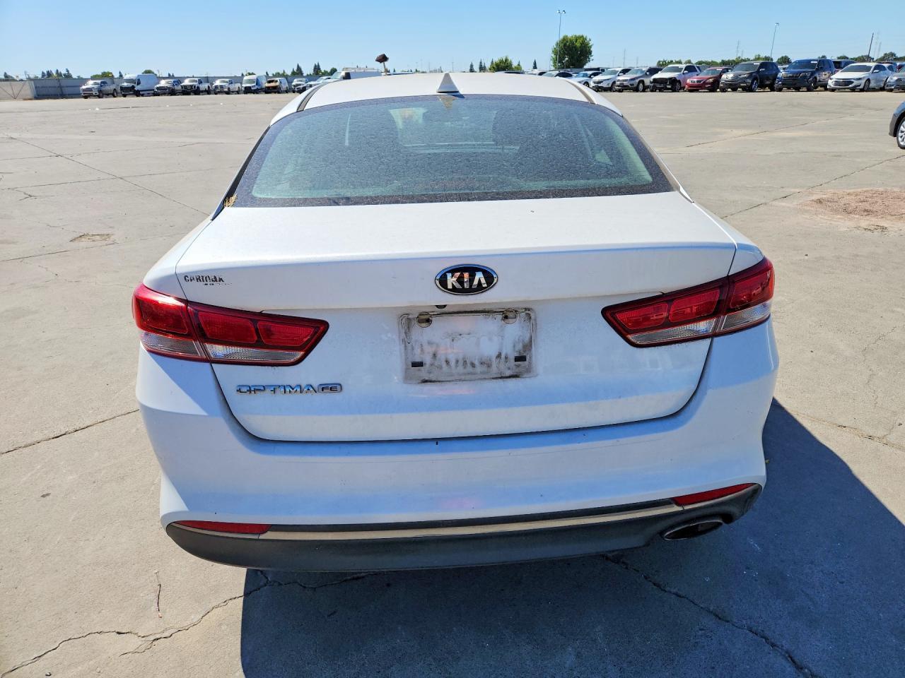 2016 Kia Optima Lx - Фото 6