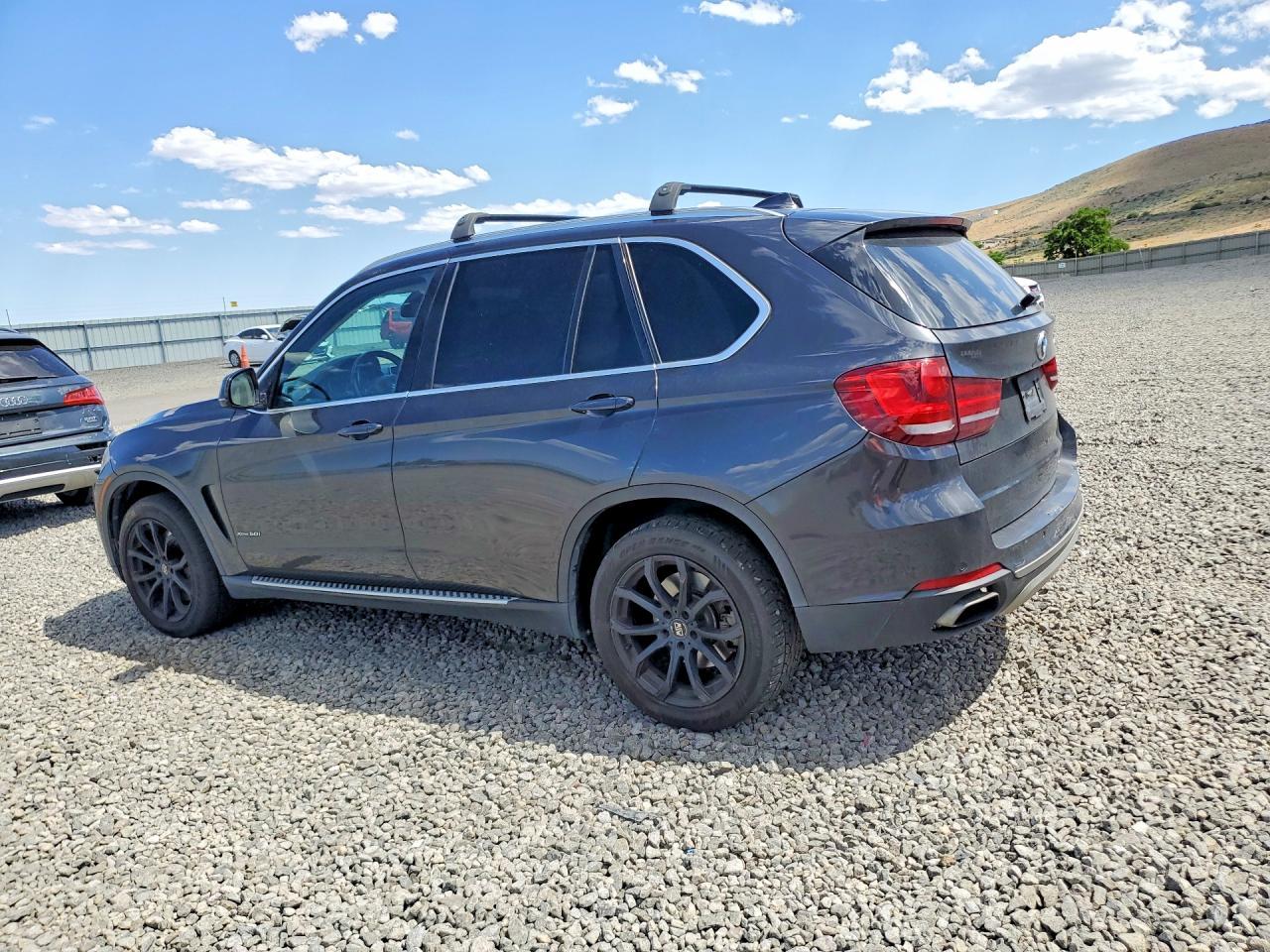 2016 BMW X5 xDrive50I - Фото 2