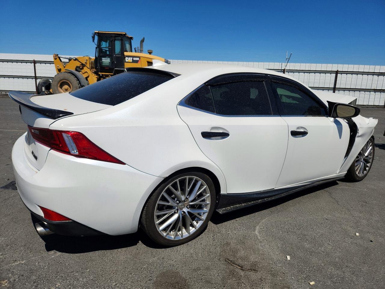 2016 Lexus Is 200T - Image 3
