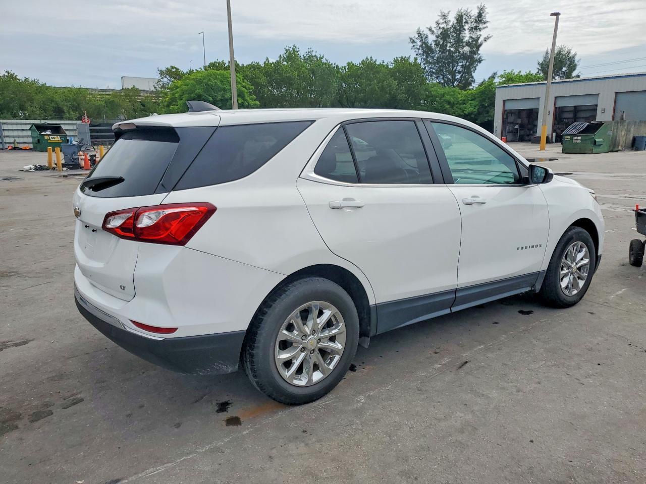 2021 Chevrolet Equinox Lt - Image 3