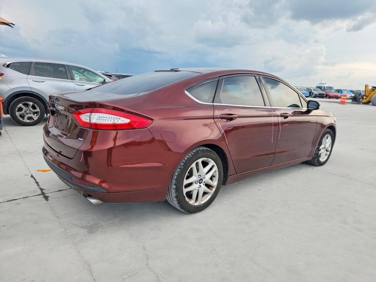 2015 Ford Fusion Se - Image 3