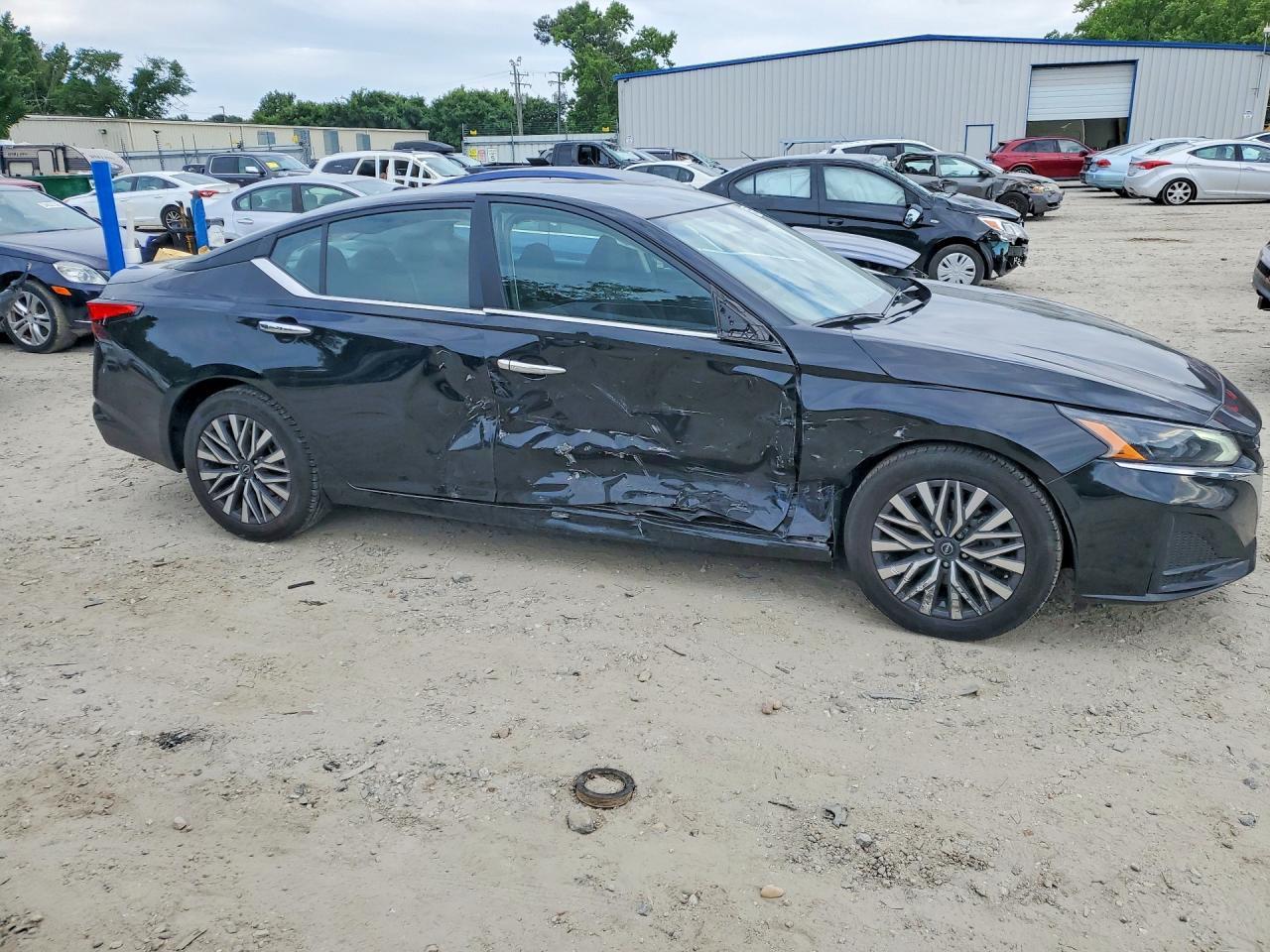 2025 Nissan Altima Sv - Фото 4