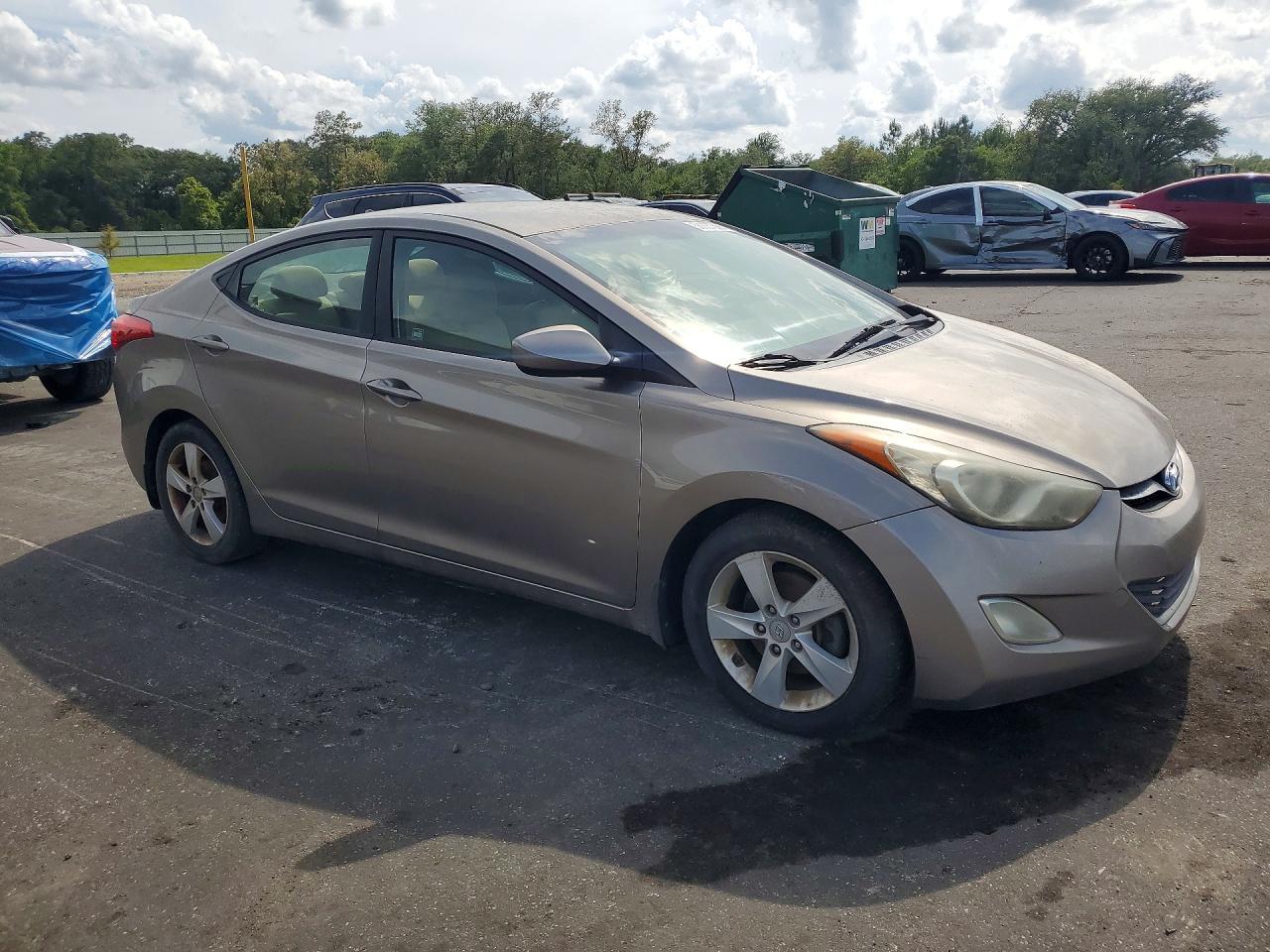 2013 Hyundai Elantra Gls - Фото 4