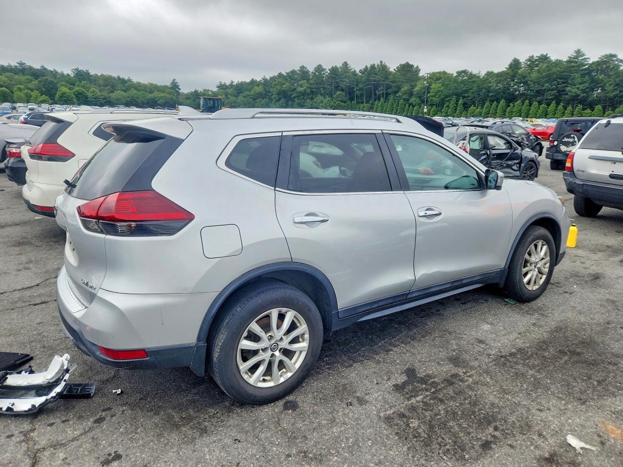2018 Nissan Rogue Sv - Фото 3
