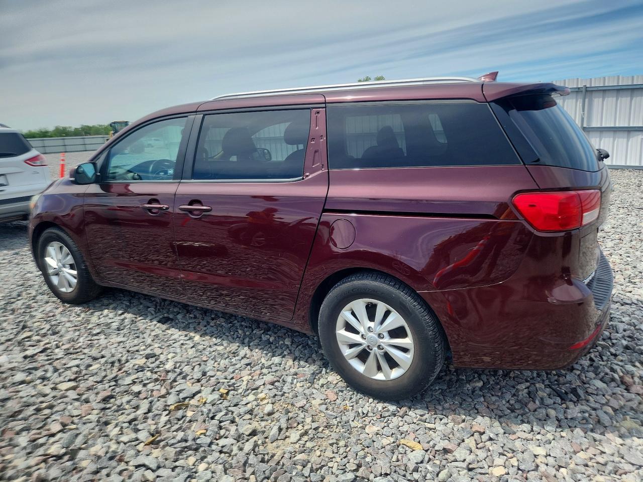 2016 Kia Sedona Lx - Фото 2