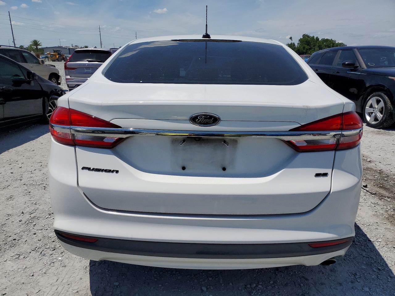 2017 Ford Fusion Se - Фото 6