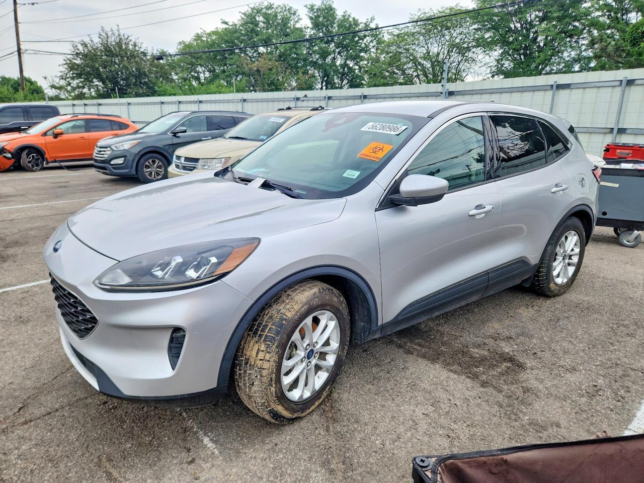 2020 Ford Escape Se