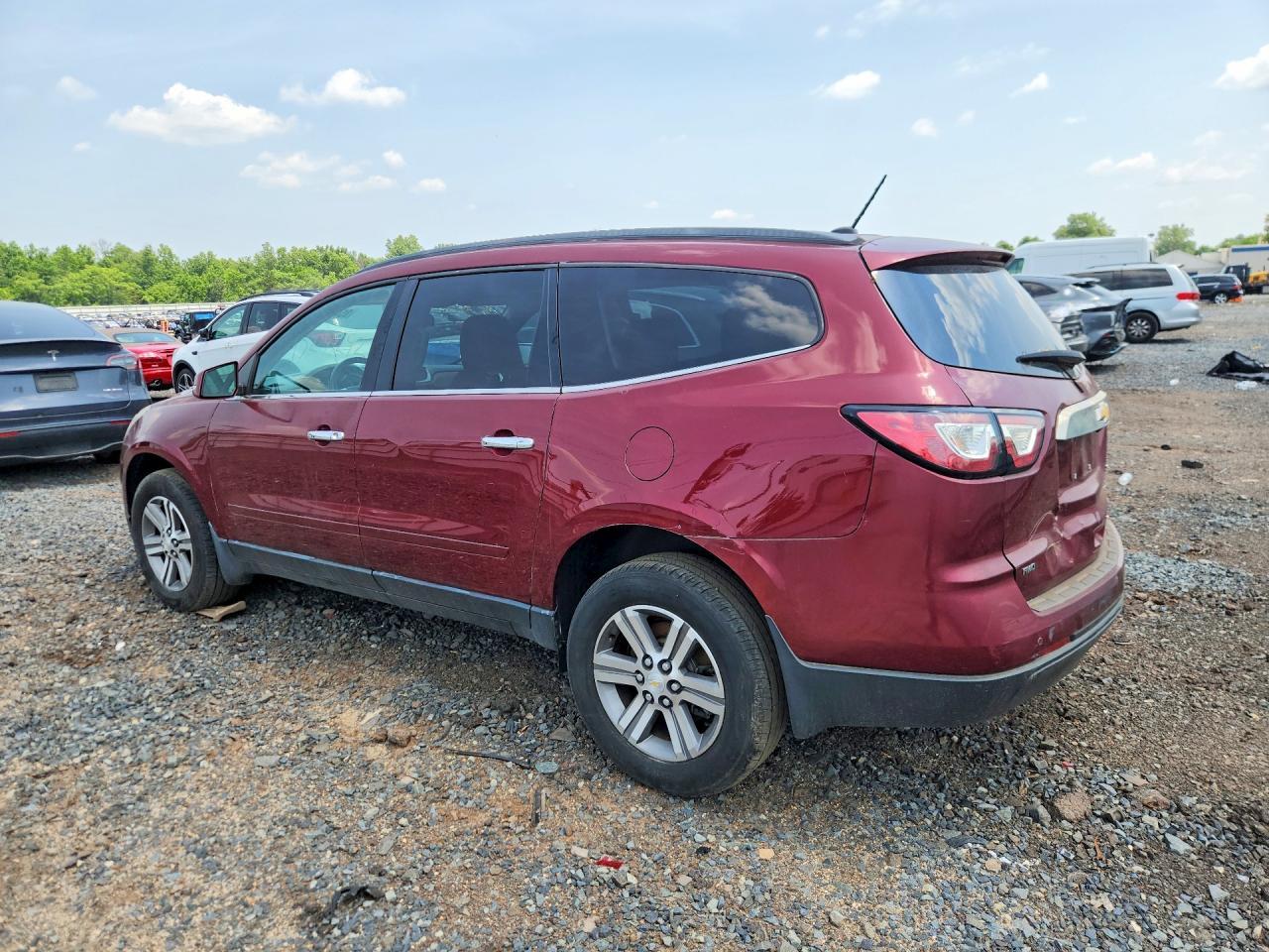 2015 Chevrolet Traverse Lt - Фото 2