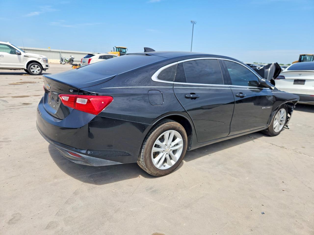 2016 Chevrolet Malibu Lt - Фото 3