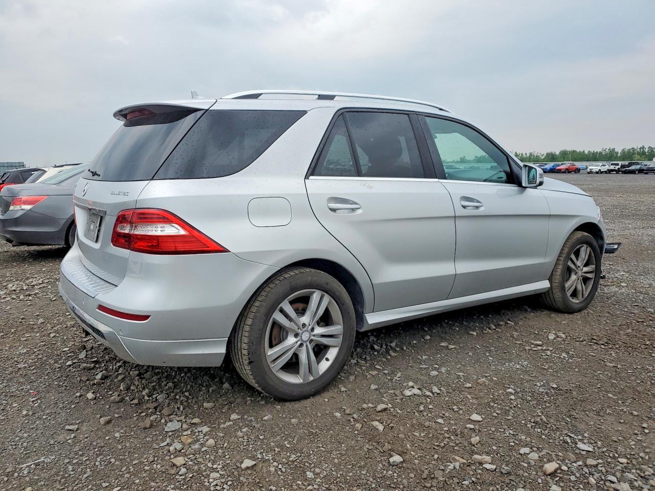 2015 Mercedes-Benz Ml 350 Bluetec - Фото 3