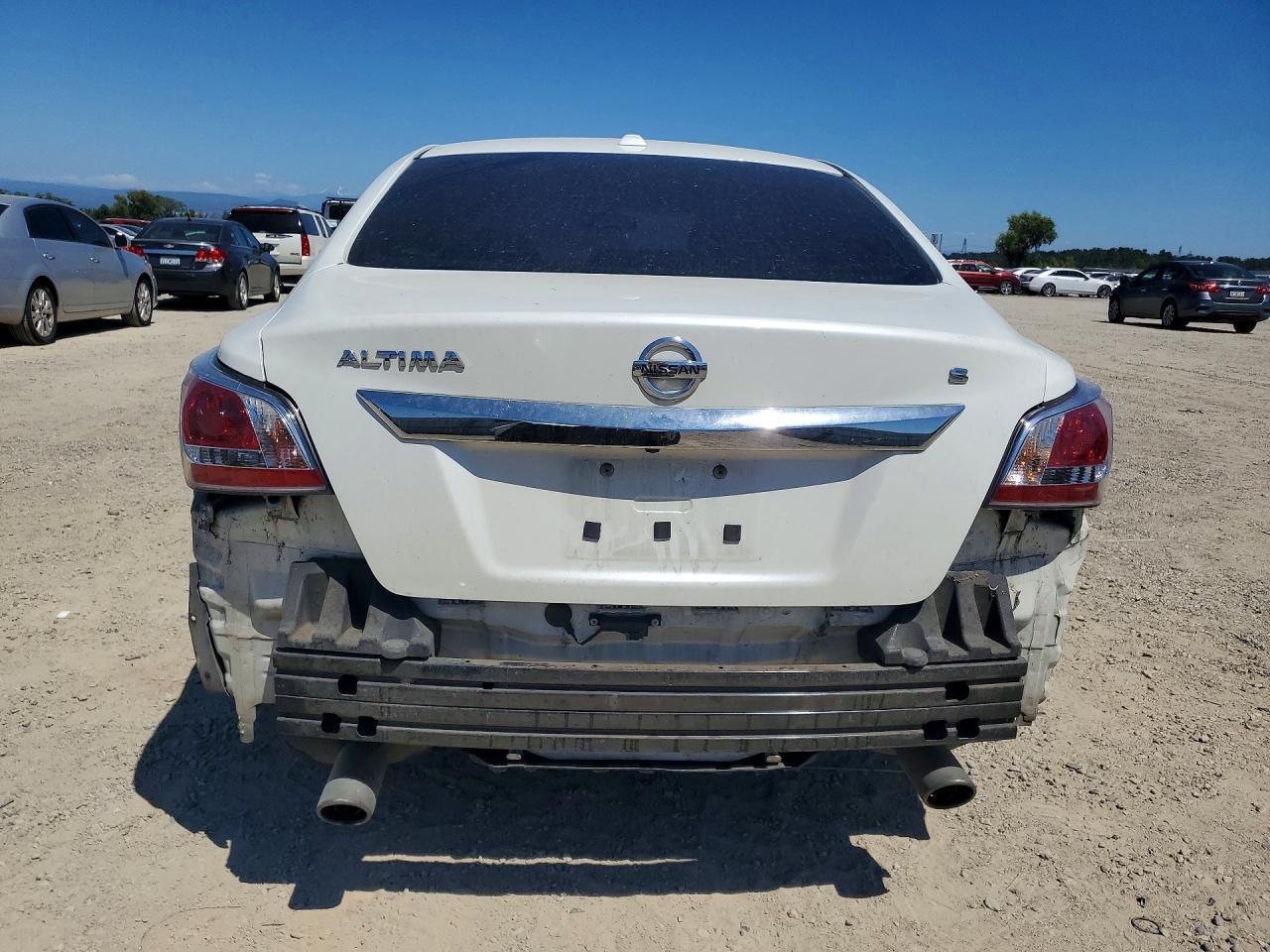 2015 Nissan Altima 2.5 S - Фото 6