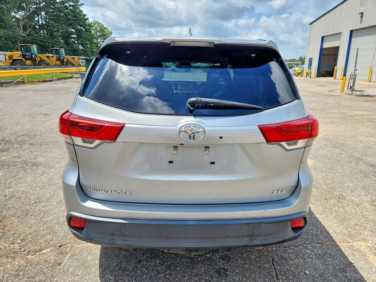 2019 Toyota Highlander Se - Фото 6