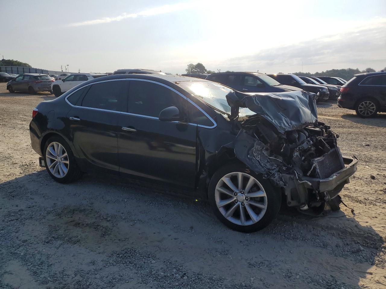 2013 Buick Verano - Image 4