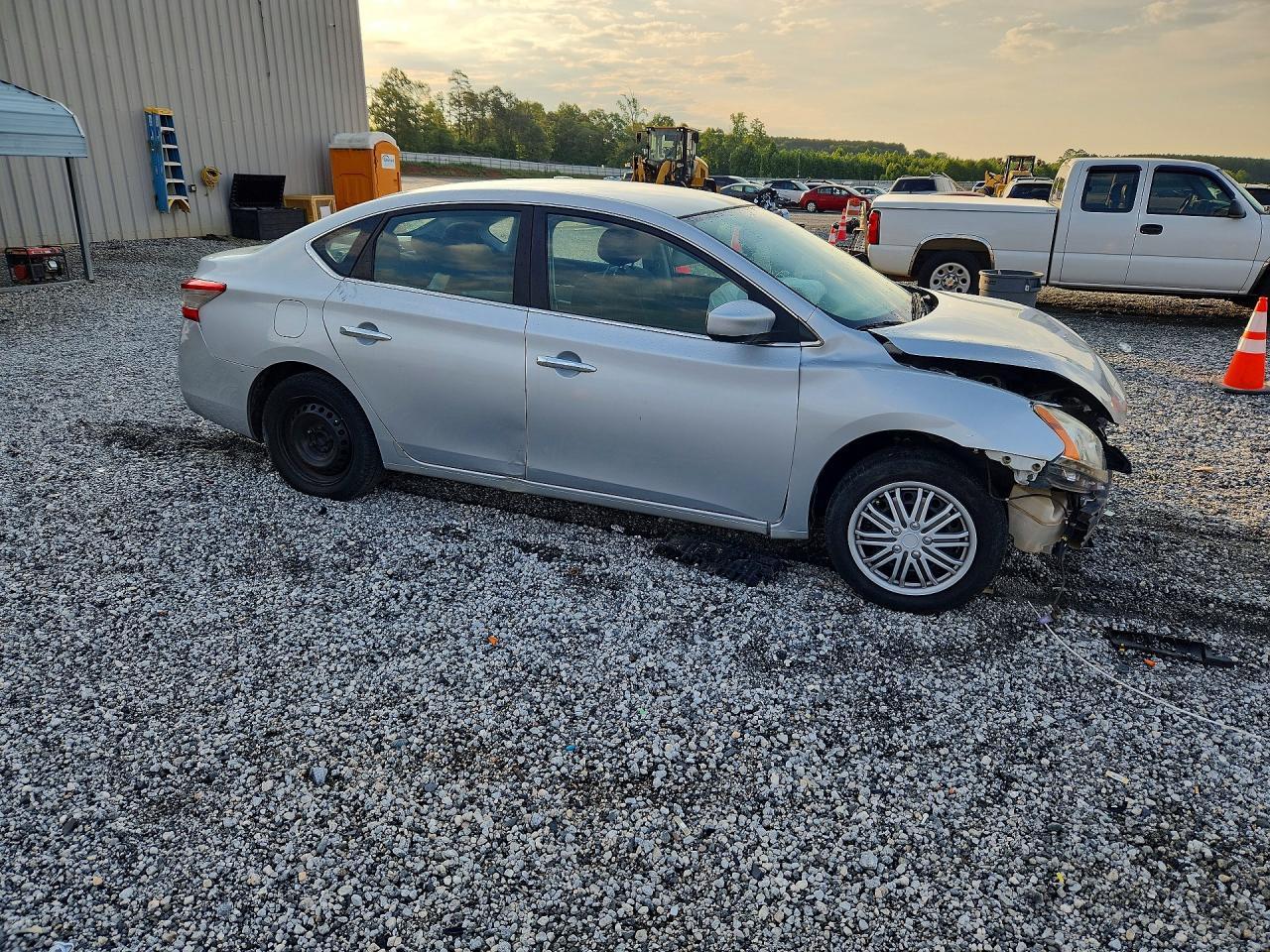 2014 Nissan Sentra S - Фото 4
