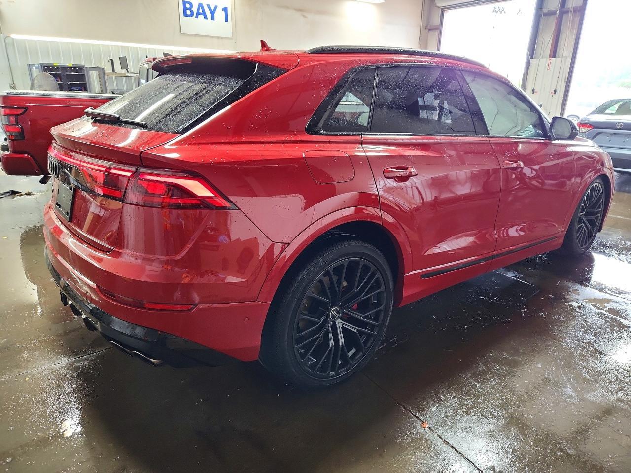 2024 Audi Sq8 Prestige - Фото 3
