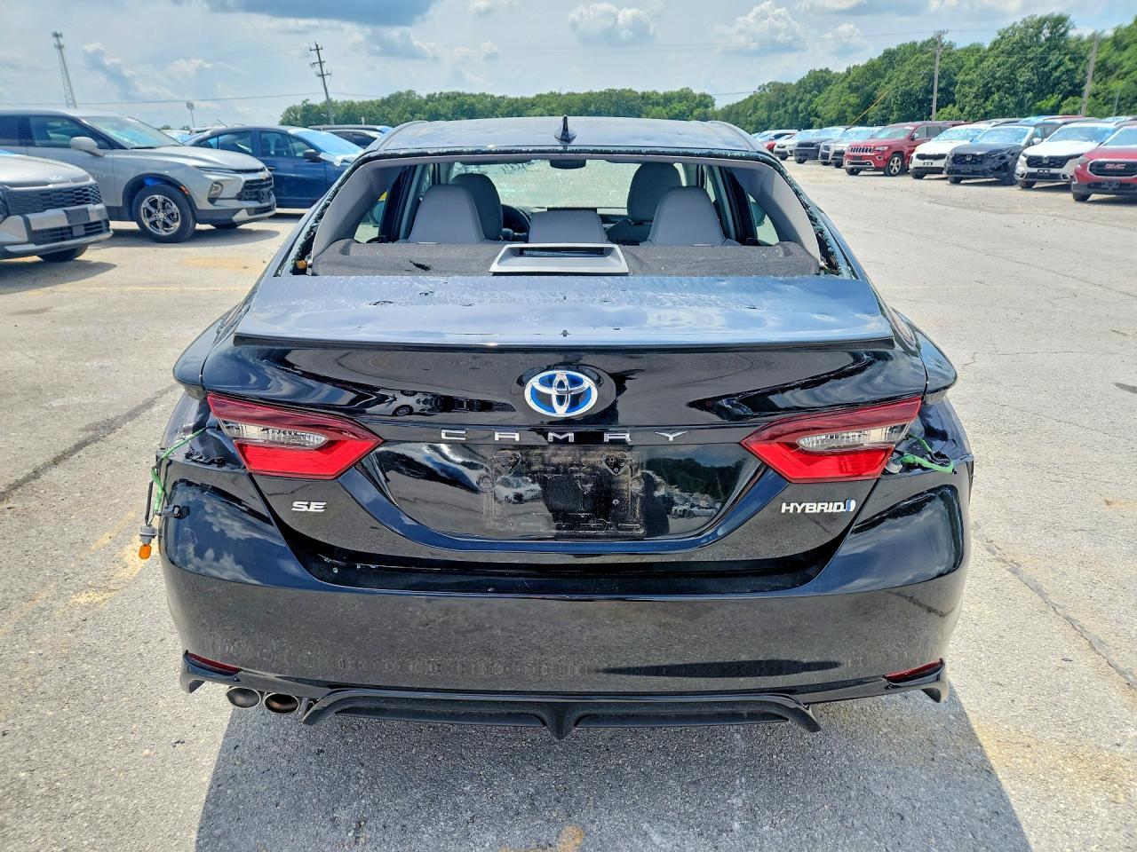 2023 Toyota Camry Hybrid Se - Фото 6
