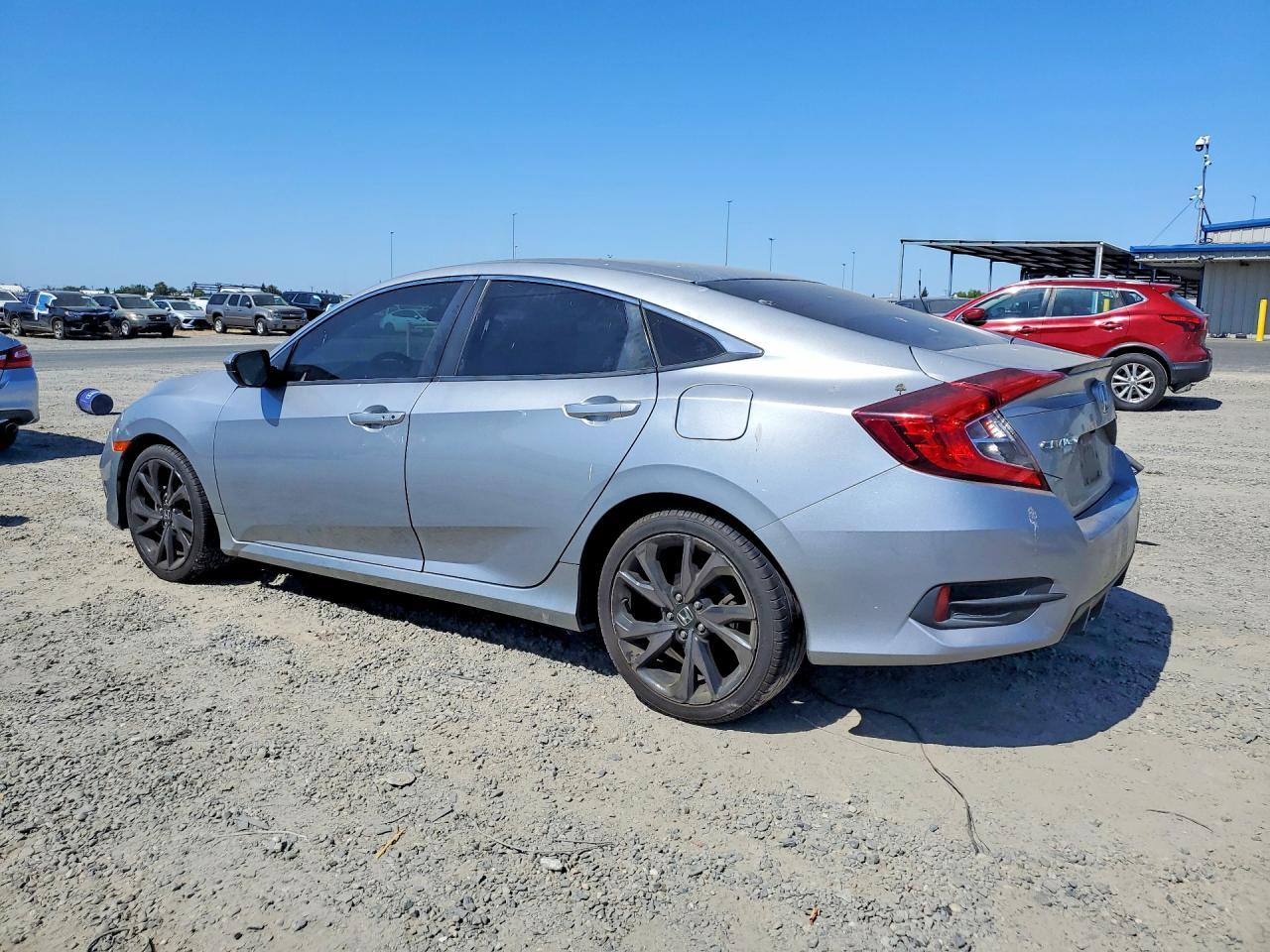 2020 Honda Civic Sport - Фото 2