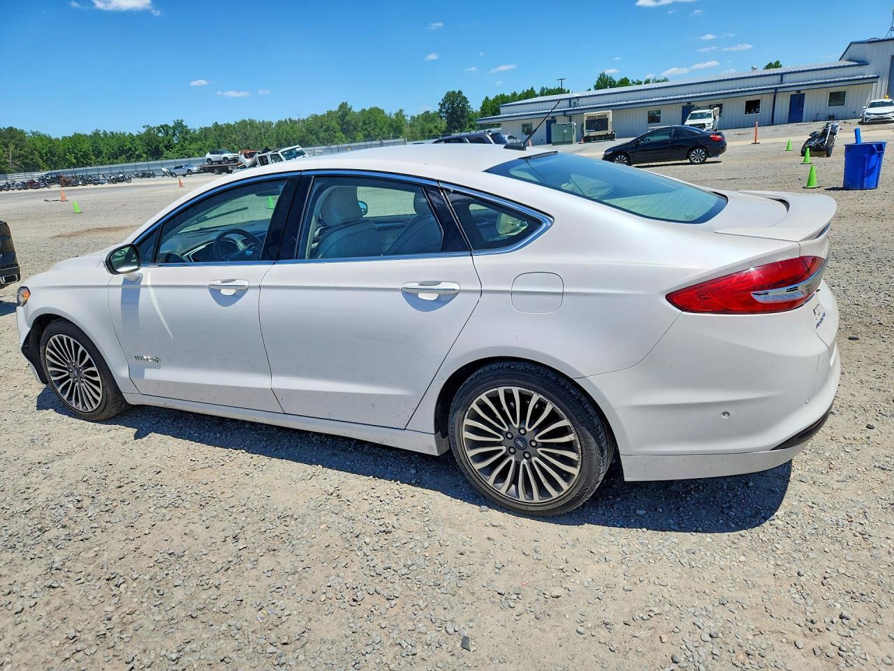 2018 Ford Fusion Titanium - Фото 2