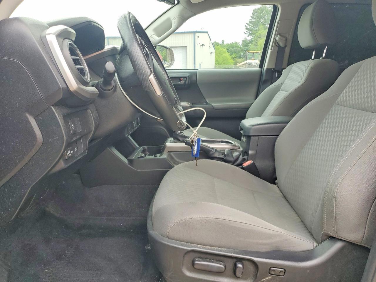 2022 Toyota Tacoma Sr5 V6 - Image 7