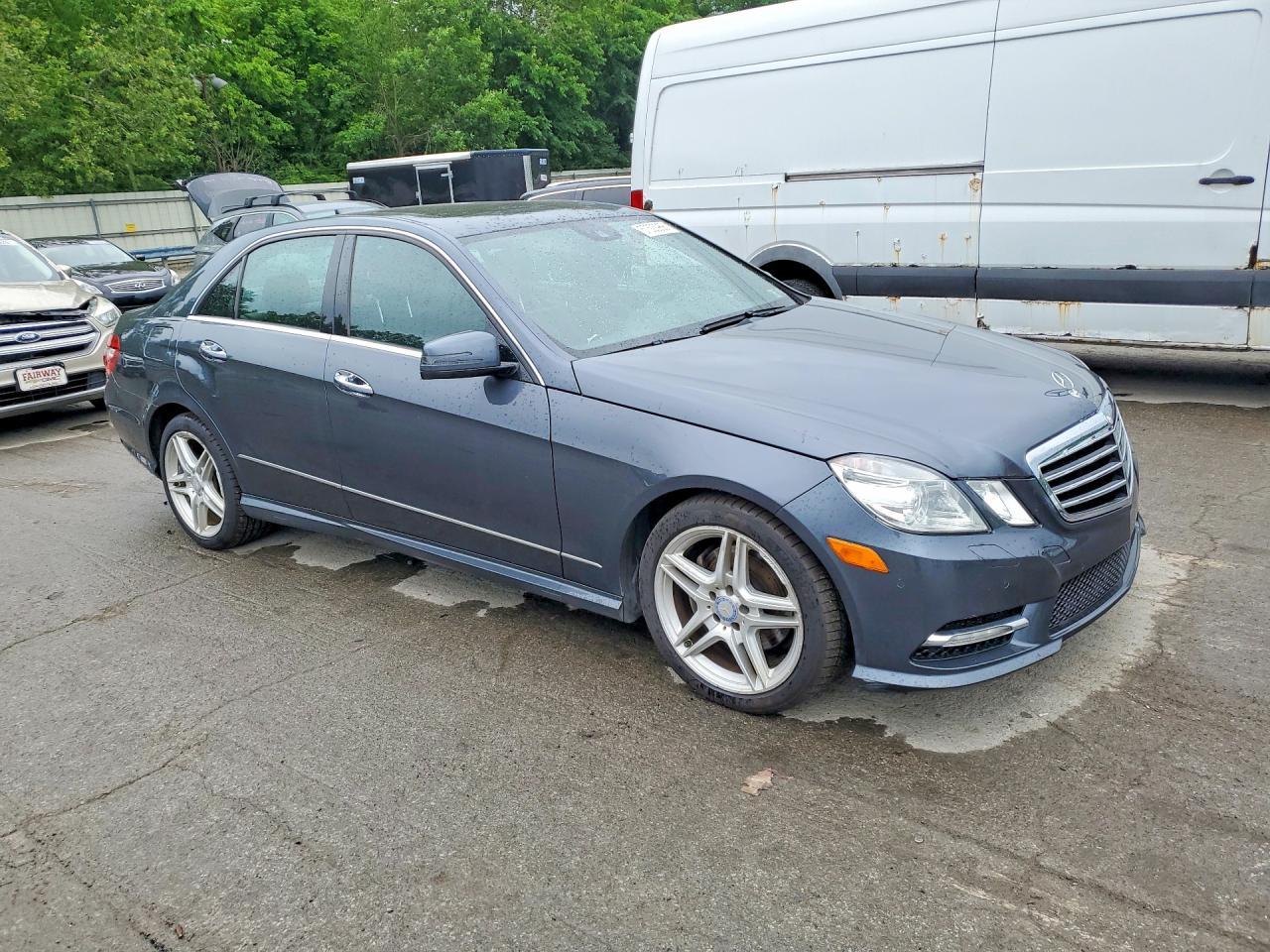 2013 Mercedes-Benz E 350 4Matic - Фото 4