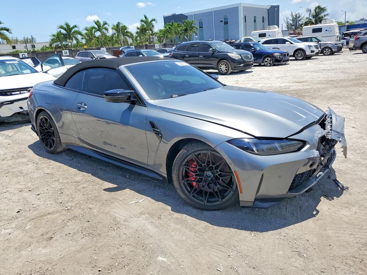 2026 BMW M4 Competition - Фото 4