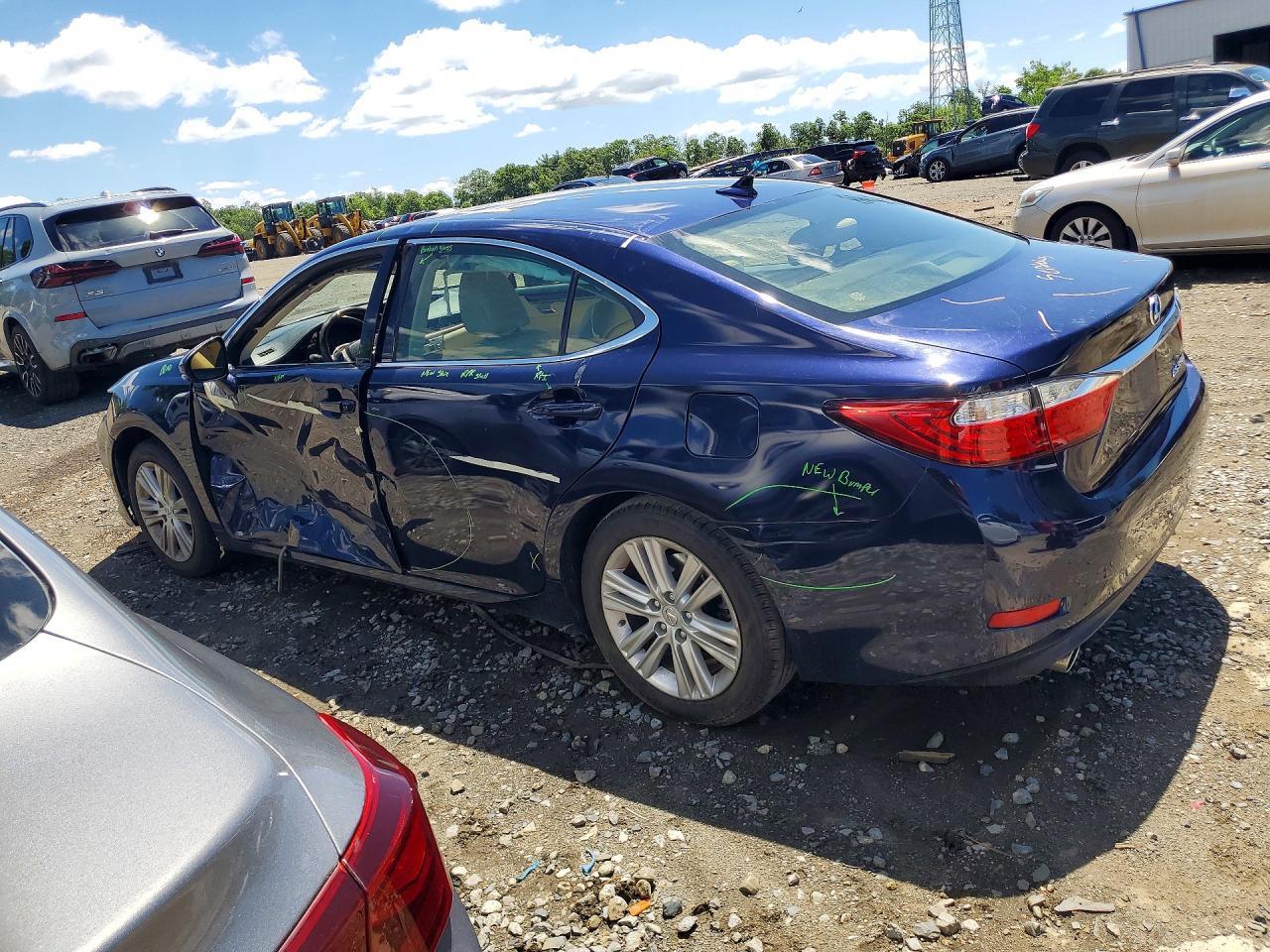 2013 Lexus Es 350 - Image 2