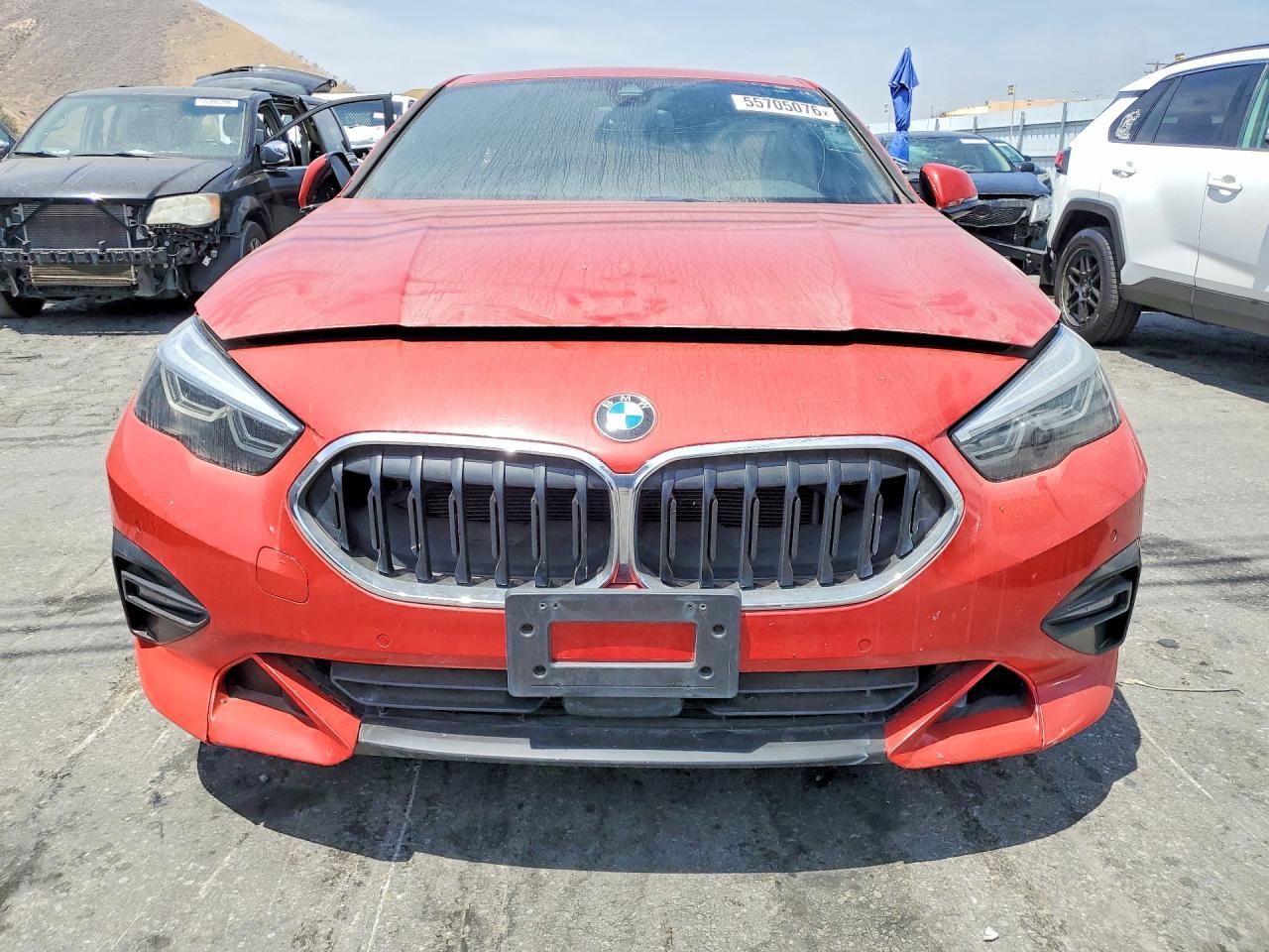 2021 BMW 228Xi - Фото 5