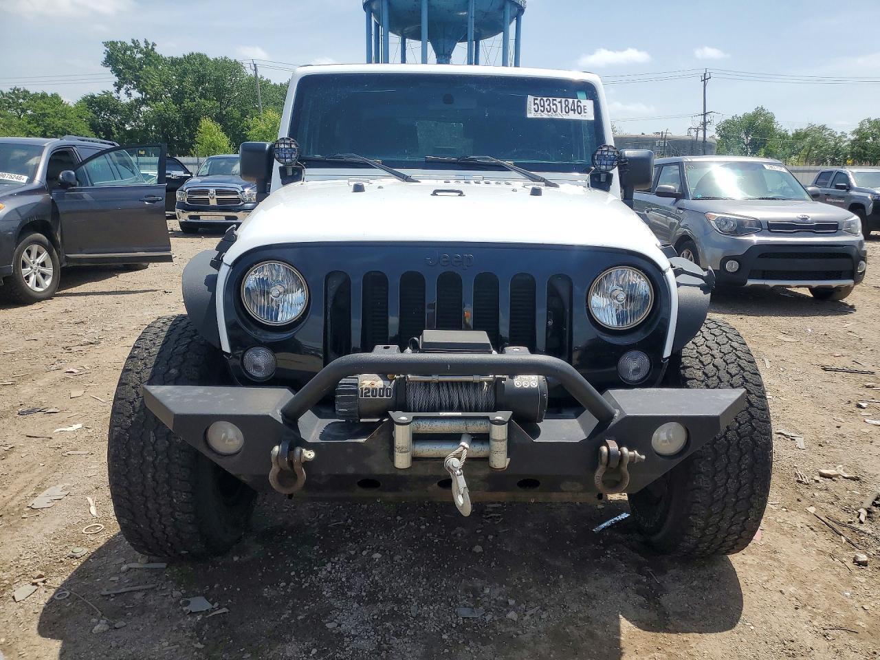 2015 Jeep Wrangler Sport - Фото 5