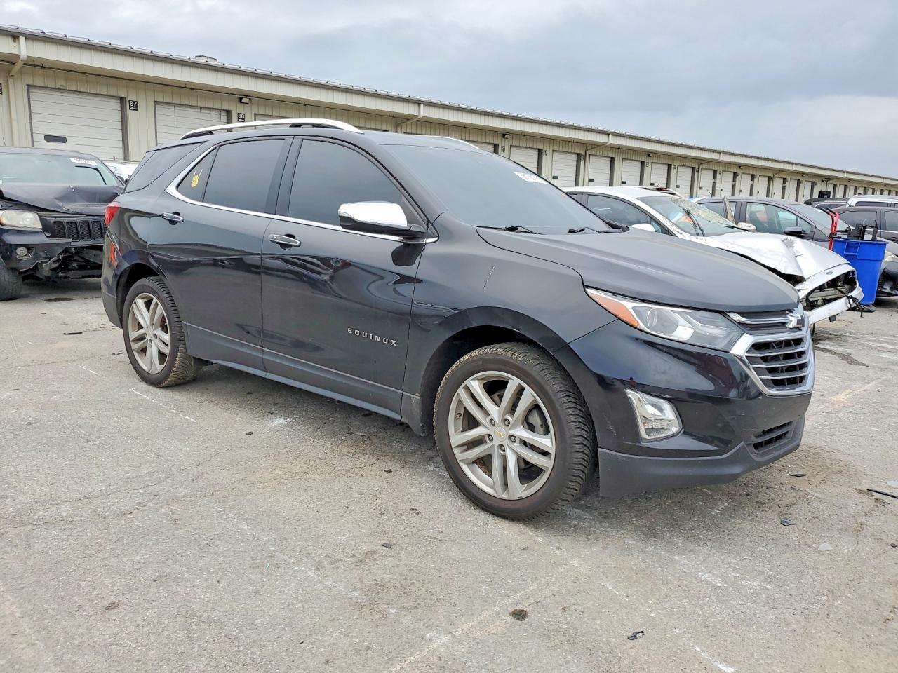 2018 Chevrolet Equinox Premier - Image 4