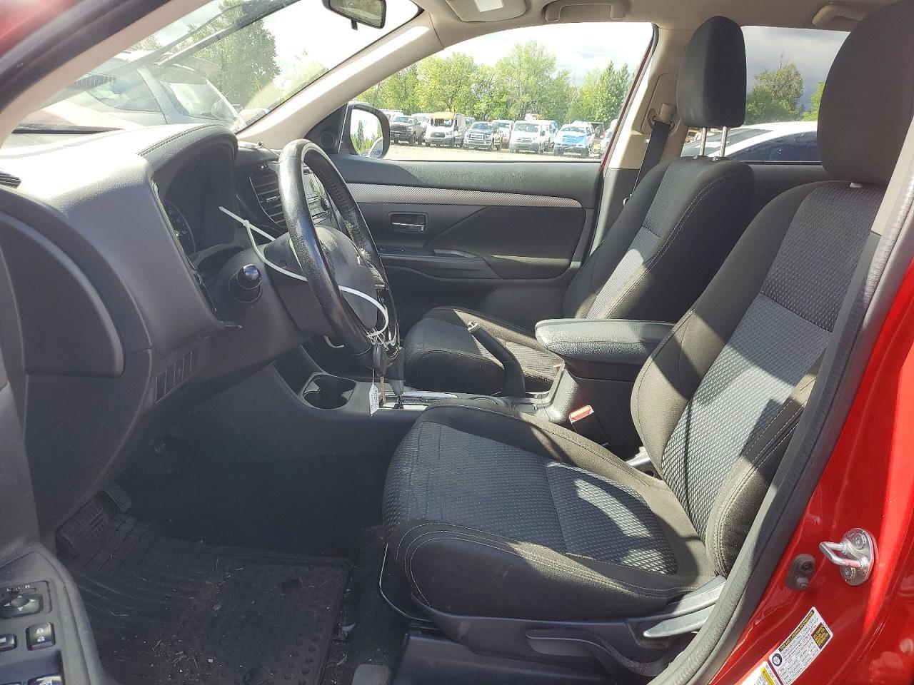 2016 Mitsubishi Outlander Es - Image 7