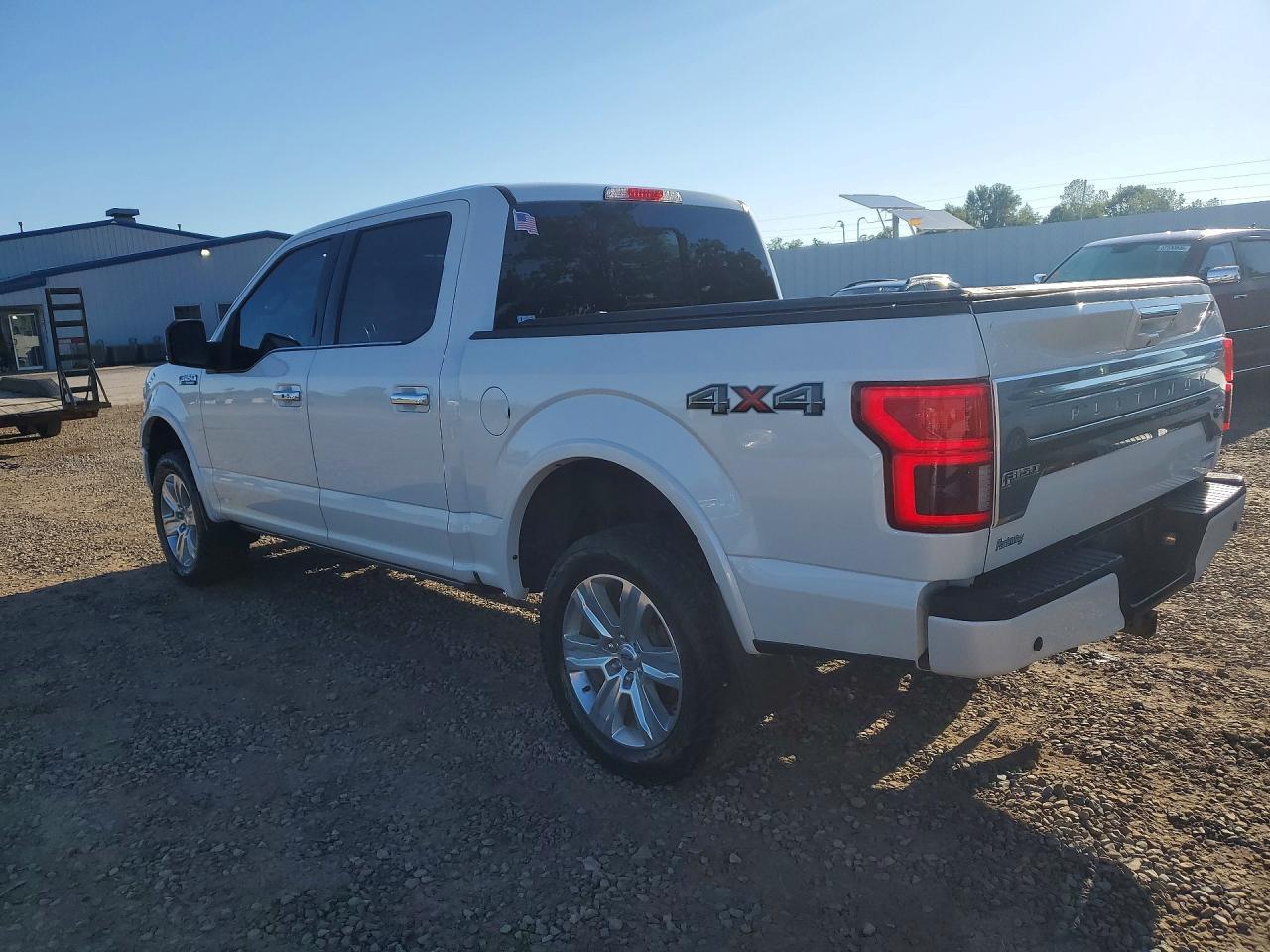 2018 Ford F150 Supercrew - Фото 2