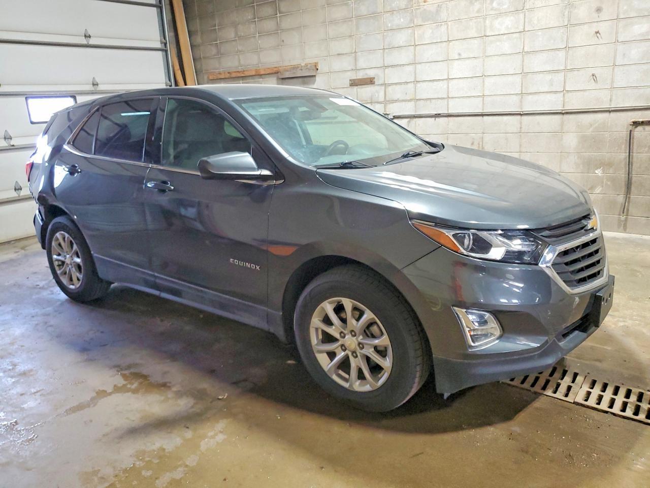 2019 Chevrolet Equinox Lt - Image 4