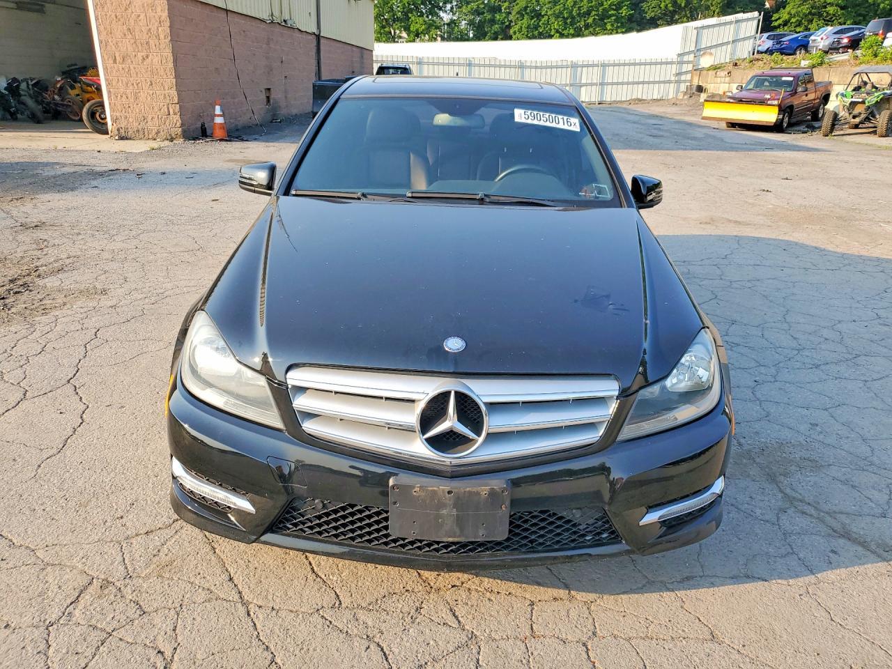 2012 Mercedes-Benz C 300 4Matic - Фото 5