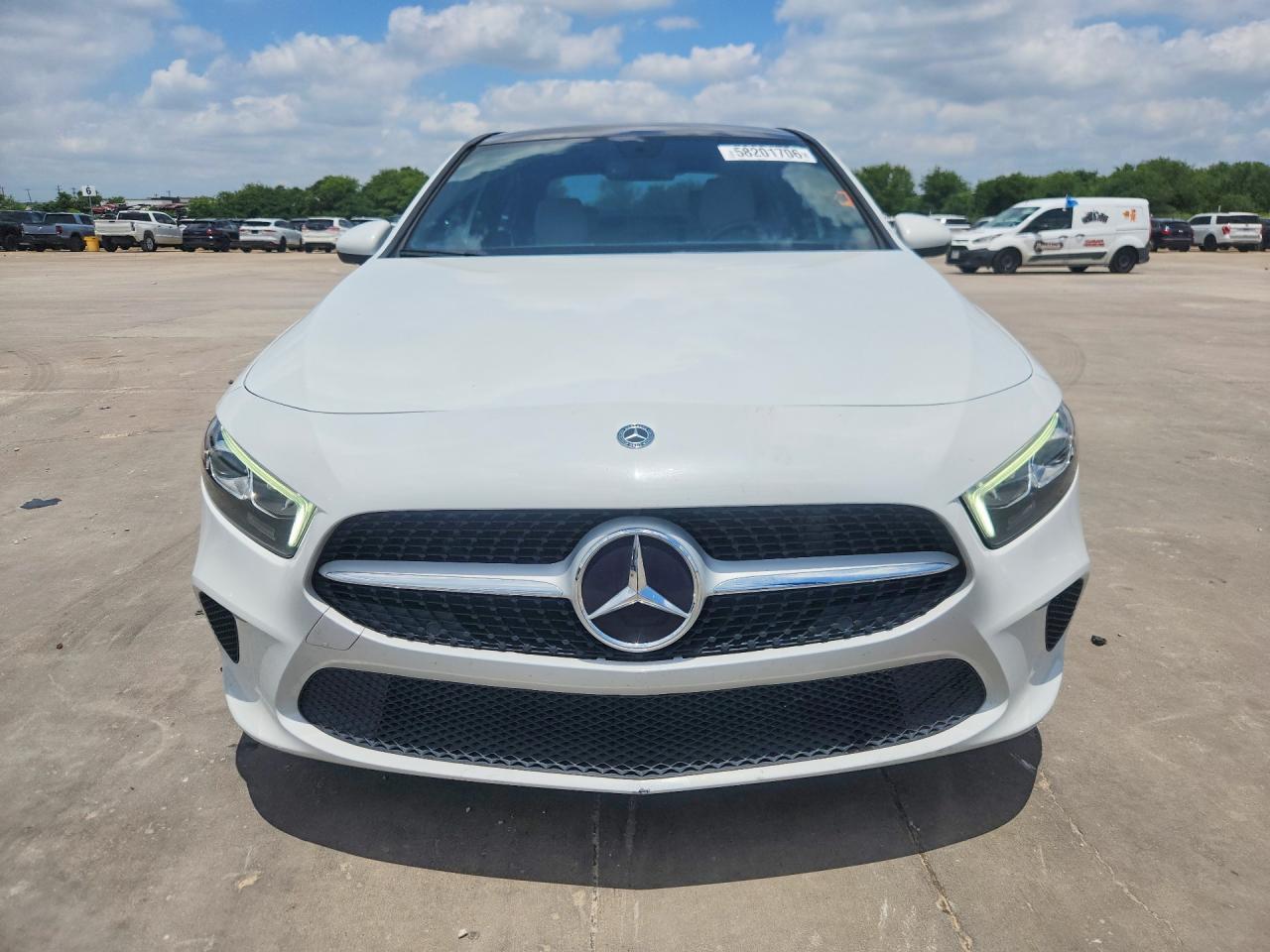 2020 Mercedes-Benz A 220 - Фото 5