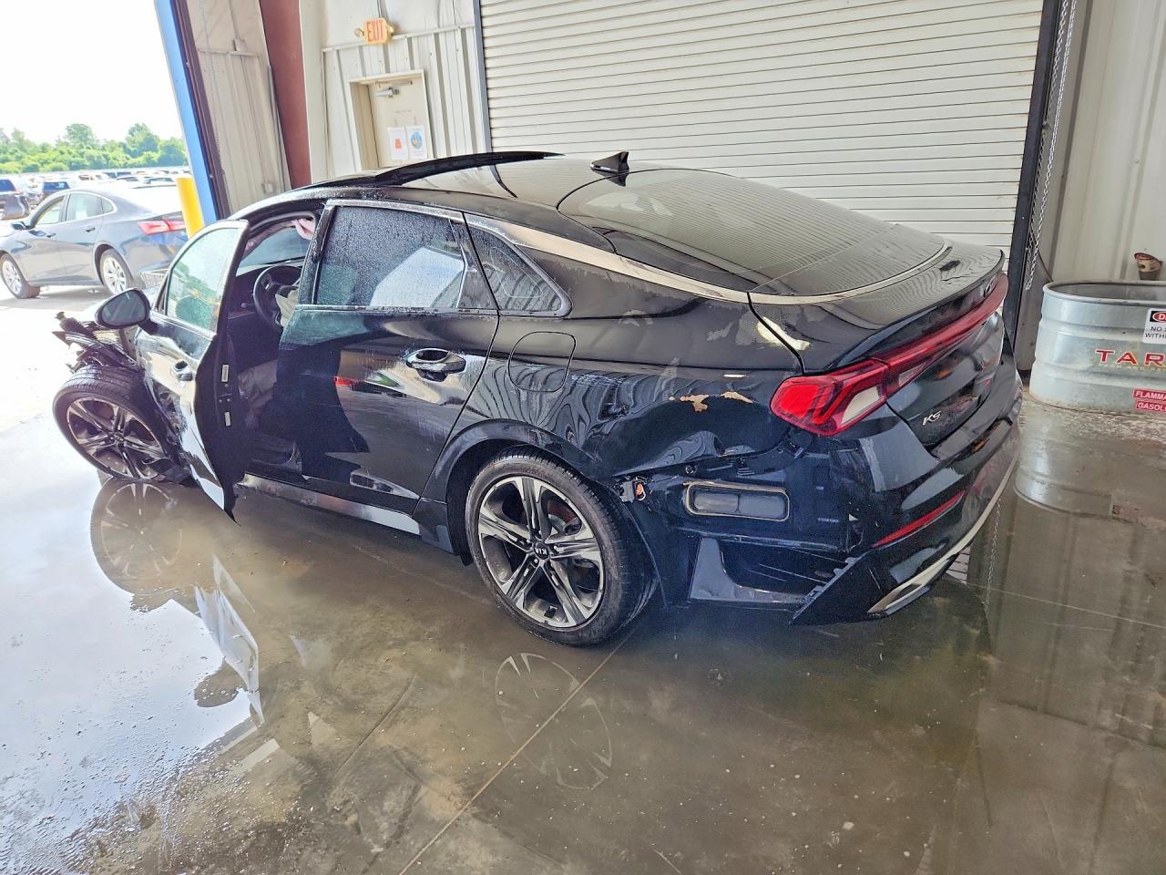 2021 Kia K5 Ex - Image 2