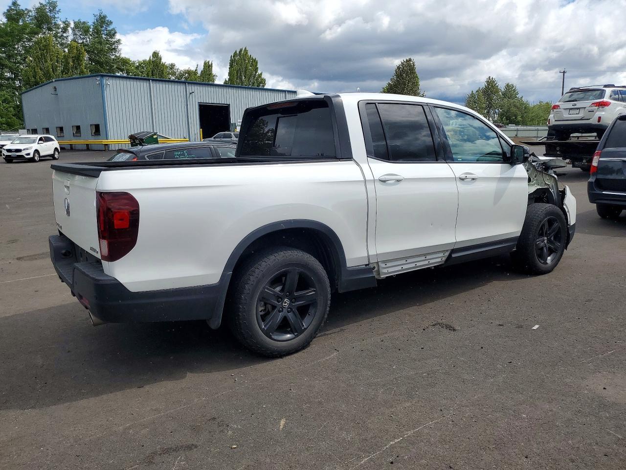2021 Honda Ridgeline Black Edition - Image 3