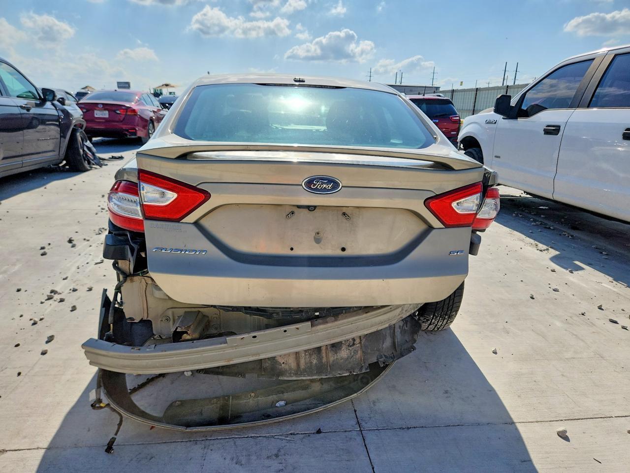 2016 Ford Fusion Se - Фото 6