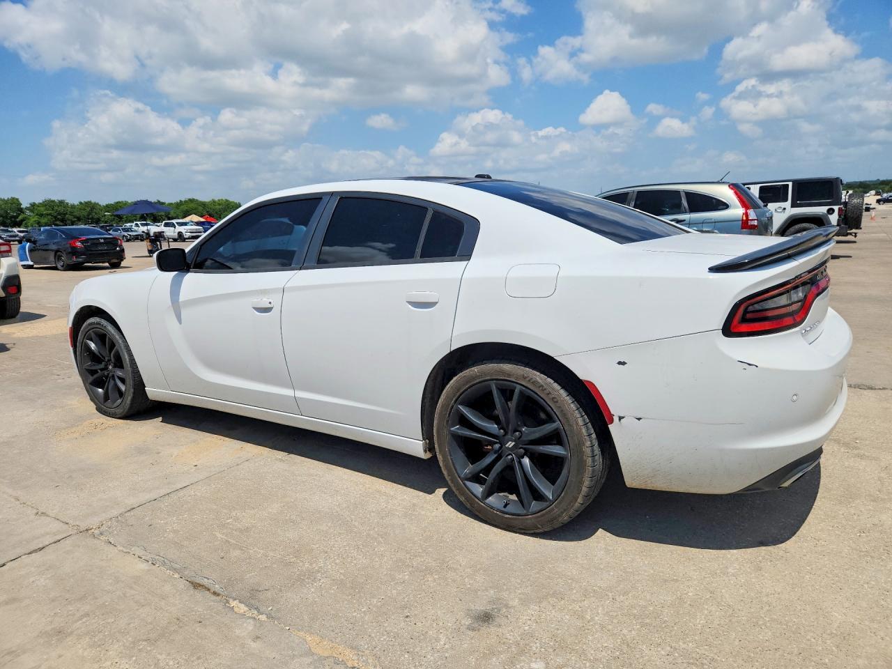 2015 Dodge Charger Se - Фото 2