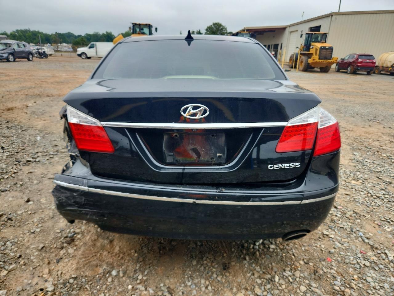 2011 Hyundai Genesis 3.8L - Image 6