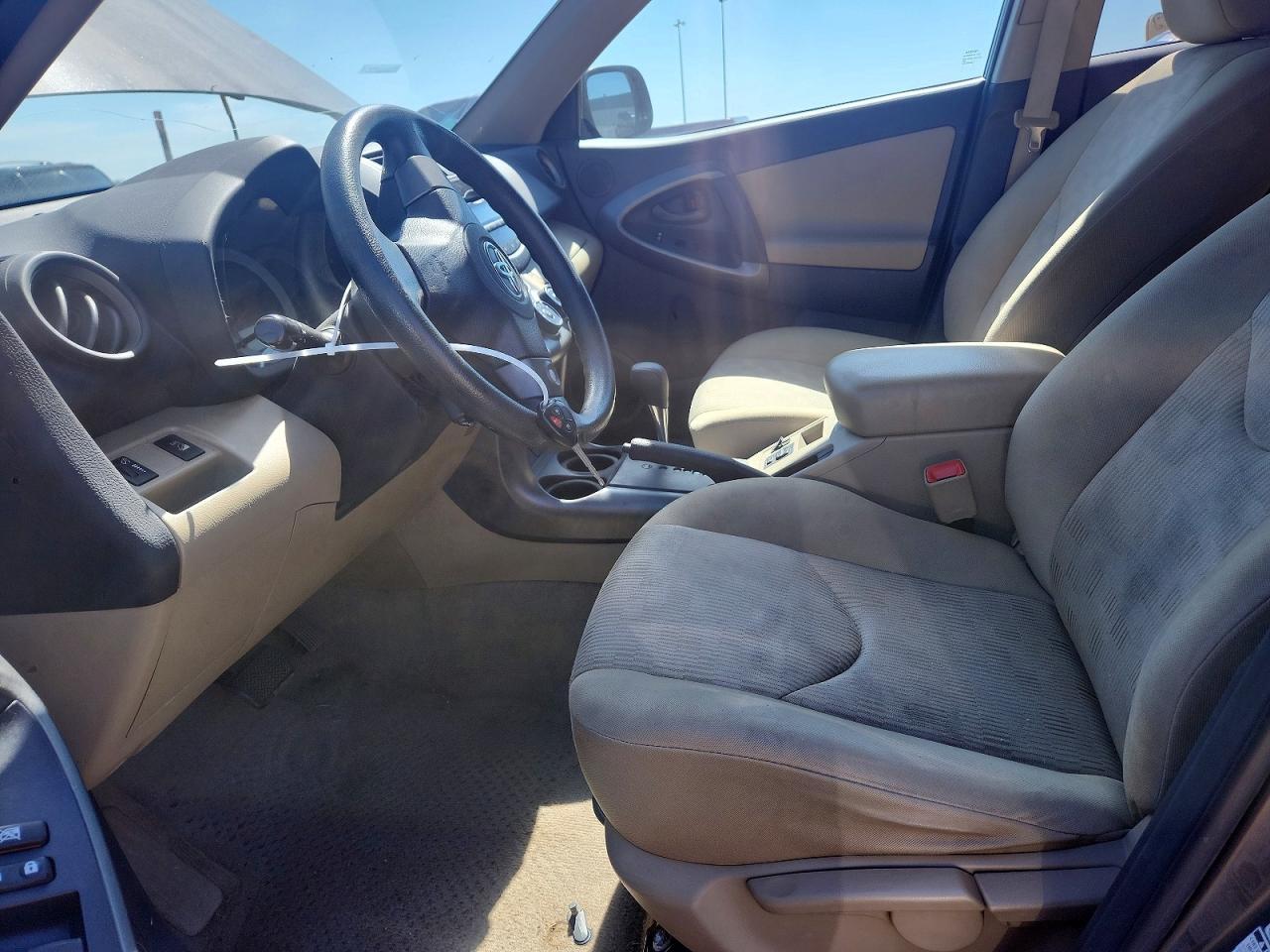 2010 Toyota Rav4 Base - Фото 7