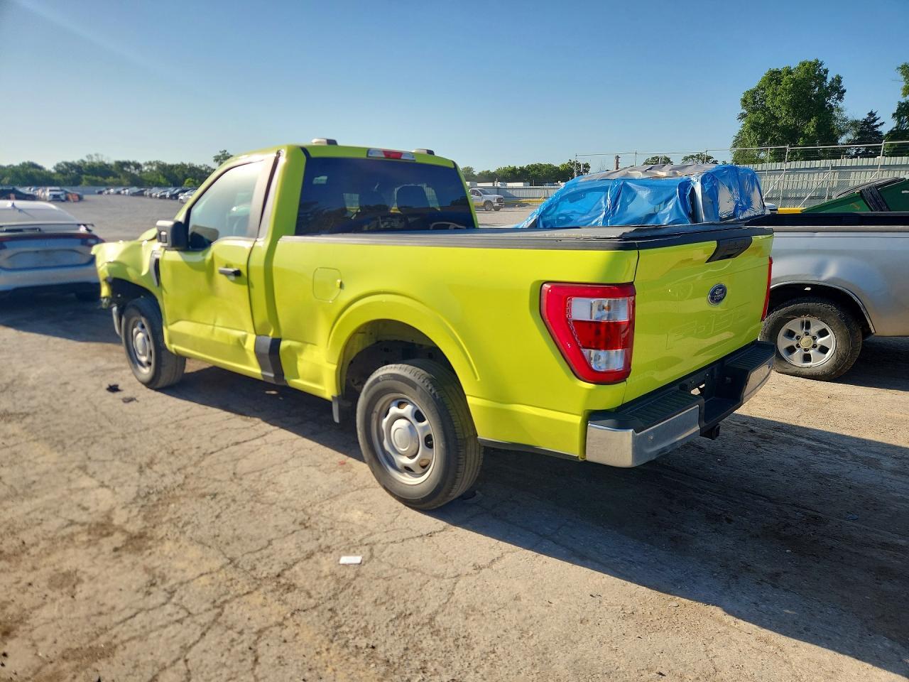 2022 Ford F150 - Фото 2