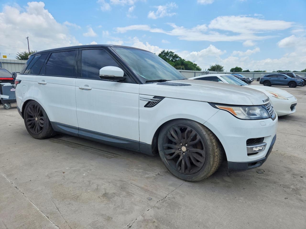 2014 Land Rover Range Rover Sport Hse - Image 4